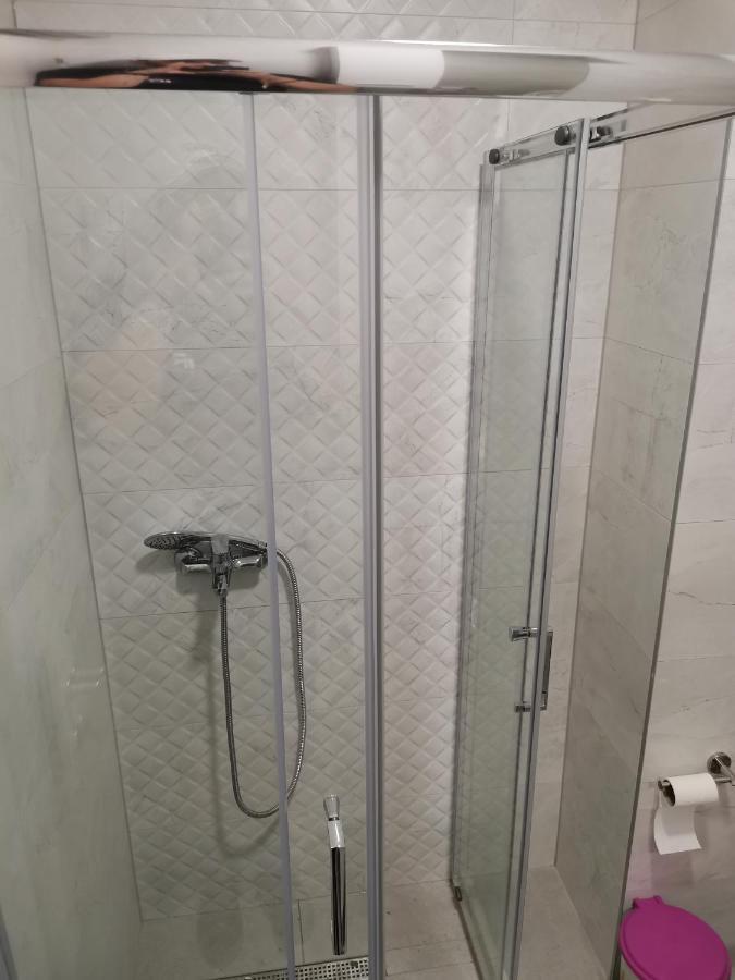Ad Apartman Bileća Buitenkant foto